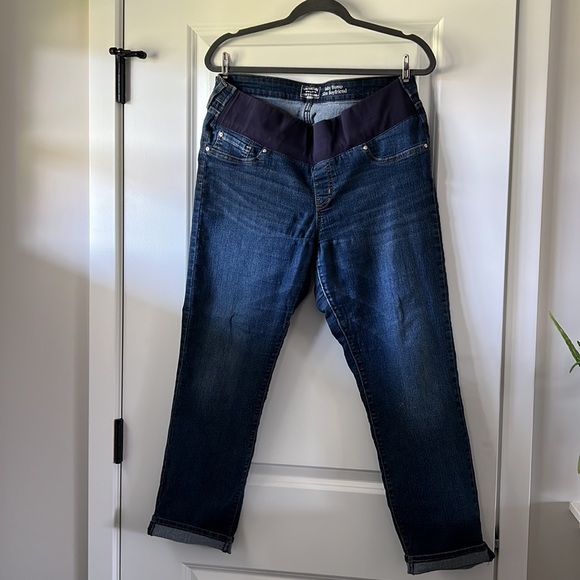 3 Pair of Maternity Jeans - Picture 2 of 11